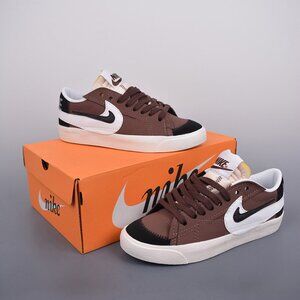 Nike Blazer Low '77 Jumbo Sneaker Brown